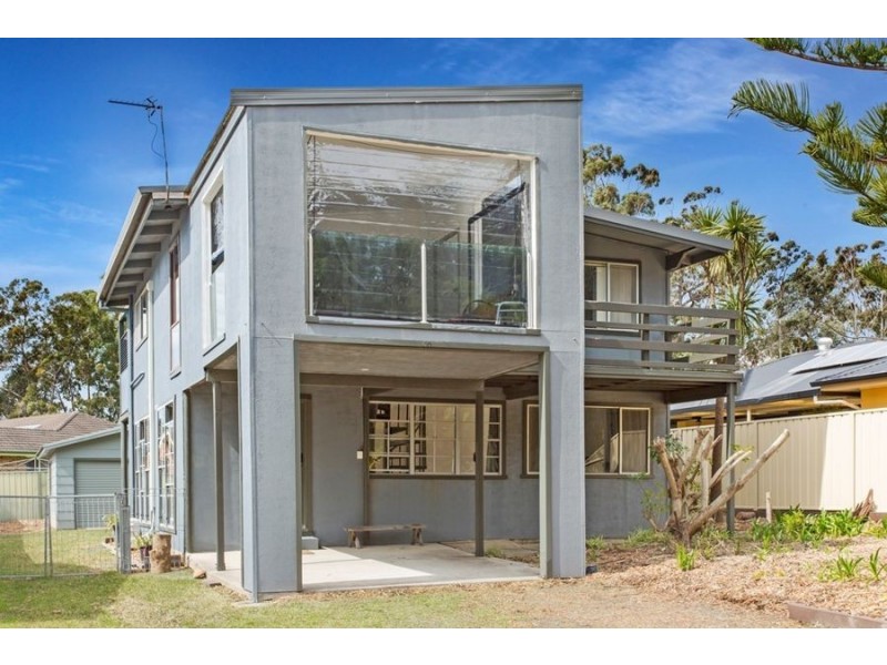 36 Suncrest Avenue, Sussex Inlet NSW 2540