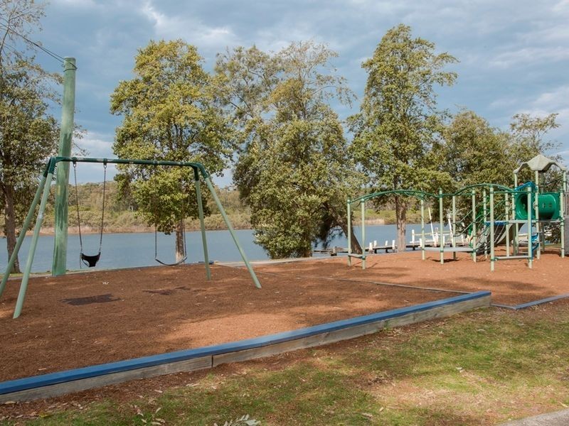 36 Suncrest Avenue, Sussex Inlet NSW 2540