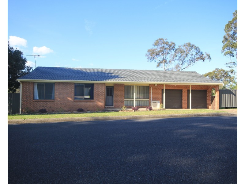 12 Gunyuma Crescent, North Nowra NSW 2541