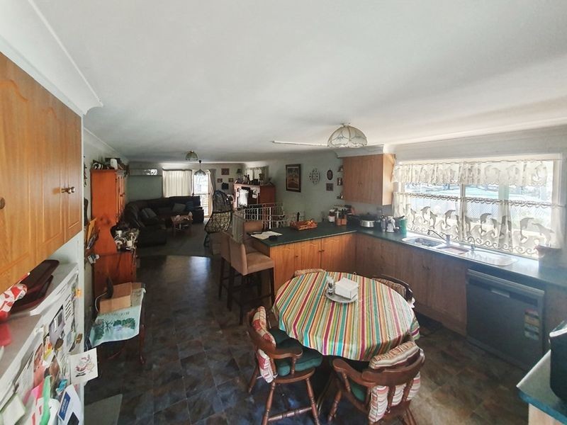 720 Woollamia Road, Woollamia NSW 2540