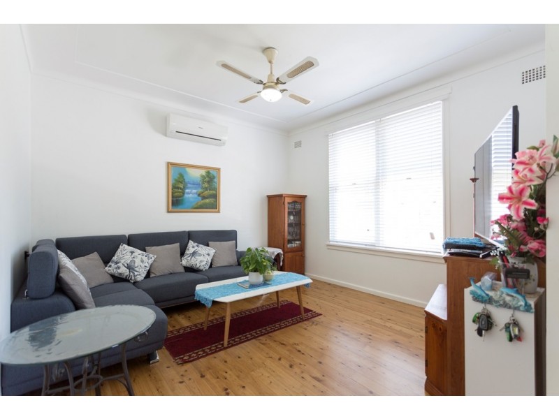 126 East Street, Nowra NSW 2541