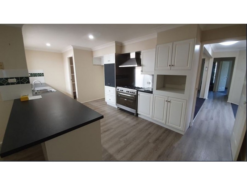 10 Gunyuma St, North Nowra NSW 2541