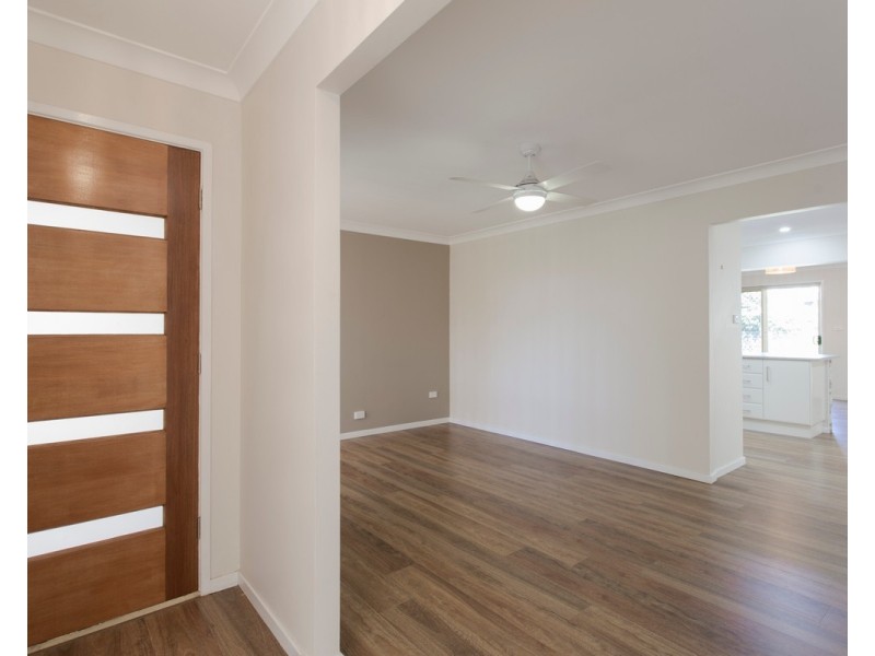 12 Riviera Avenue, Sussex Inlet NSW 2540