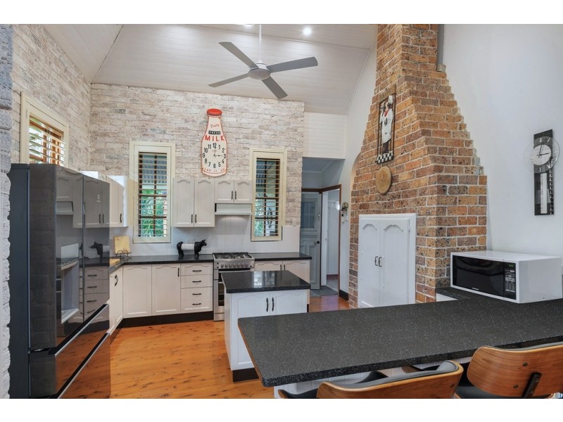 77 Jervis Street, Nowra NSW 2541