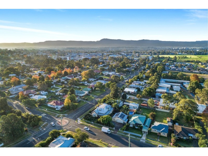 77 Jervis Street, Nowra NSW 2541