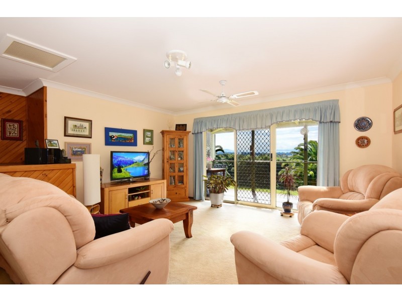 43 Brighton Parade, Culburra Beach NSW 2540