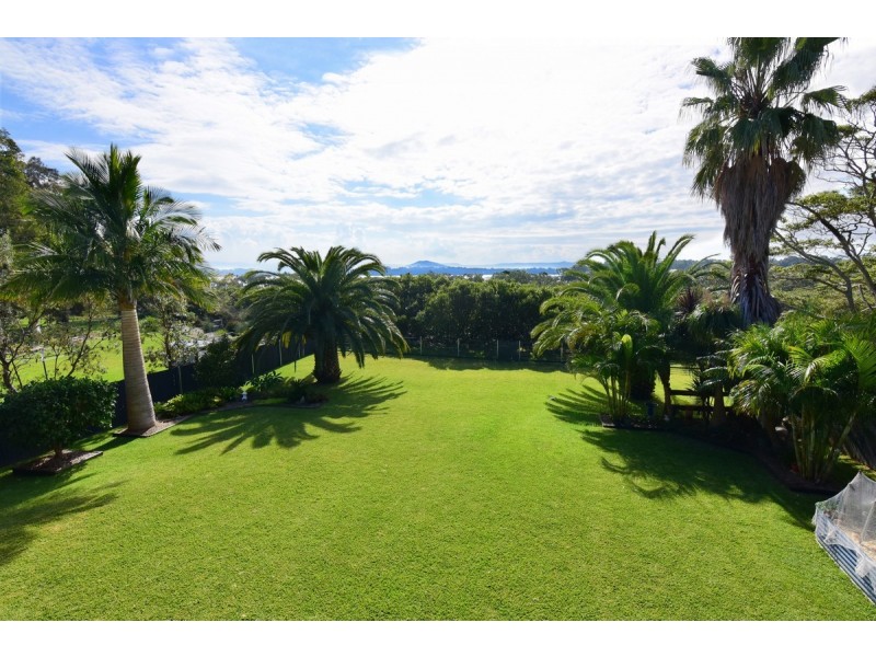 43 Brighton Parade, Culburra Beach NSW 2540