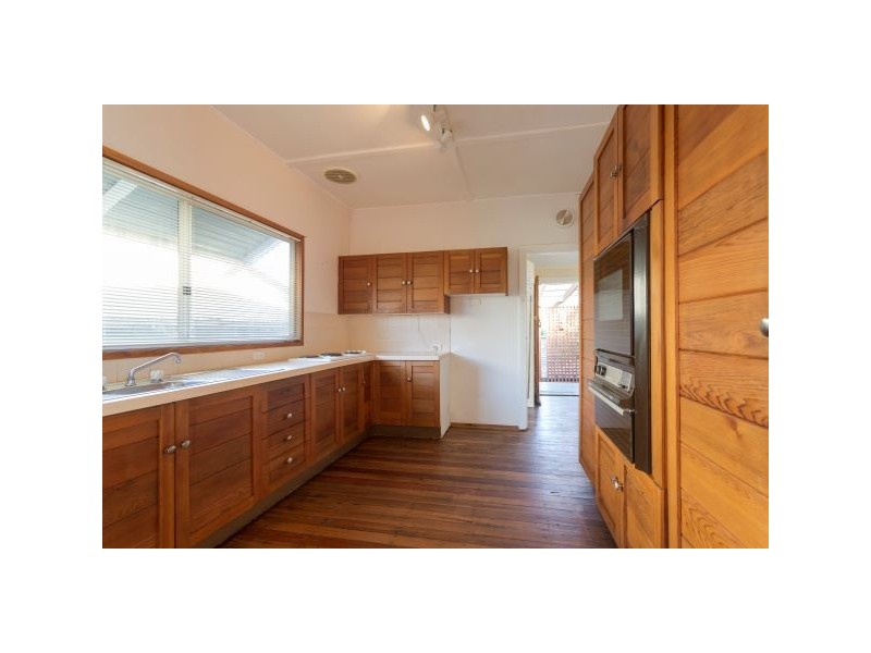 96 Sanctuary Point Rd, Sanctuary Point NSW 2540