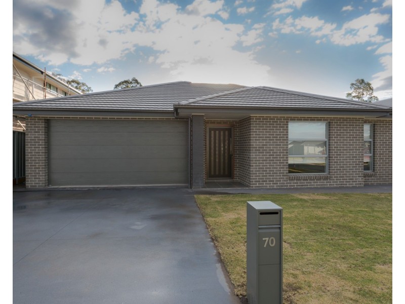 70 Caladenia Crescent, South Nowra NSW 2541