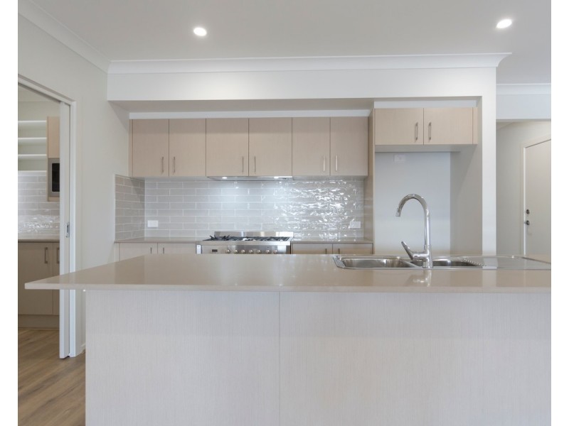 70 Caladenia Crescent, South Nowra NSW 2541