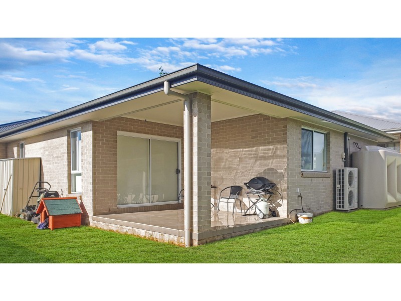 17 Moresby Street, Nowra NSW 2541