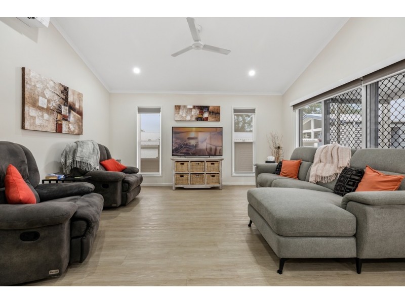 96/1 Norman Street, Lake Conjola NSW 2539