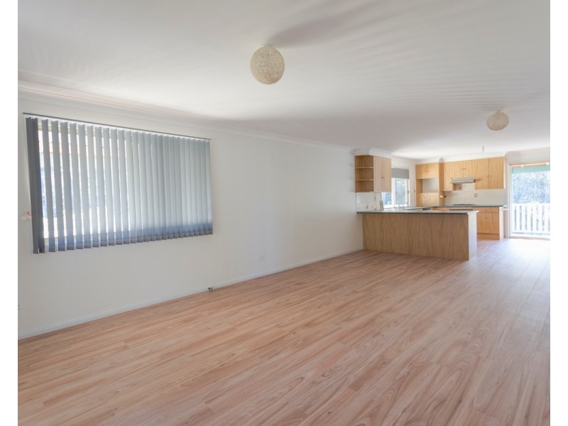 1/720 Woollamia Road, Woollamia NSW 2540