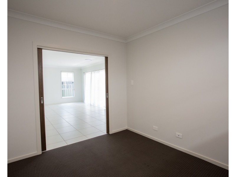 30 Trawler Street, Vincentia NSW 2540