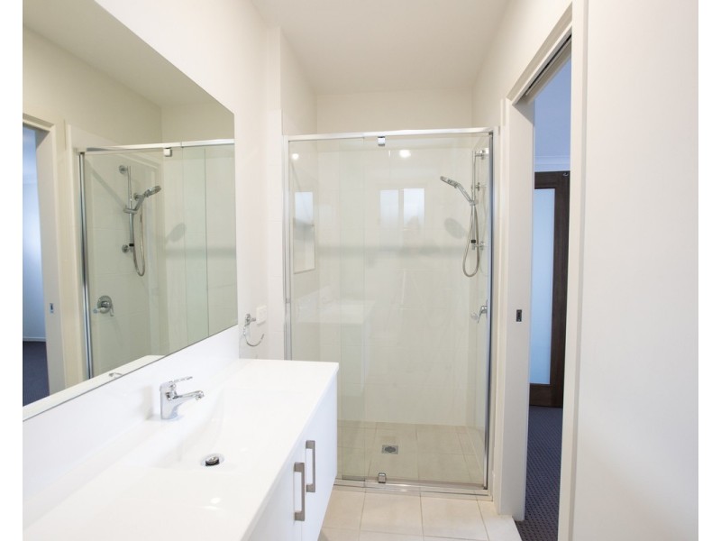 30 Trawler Street, Vincentia NSW 2540