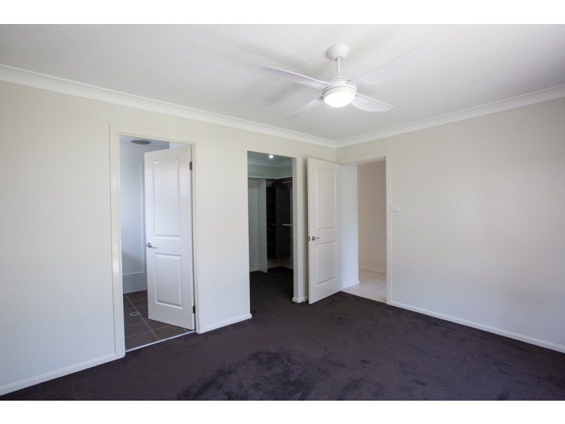 50 Coaster Circuit, Vincentia NSW 2540