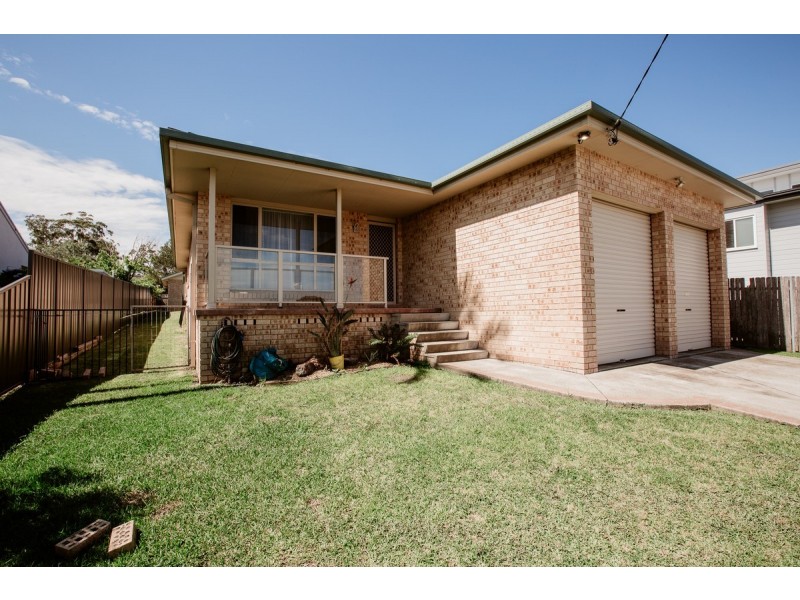 31 Basin View Parade, Basin View NSW 2540
