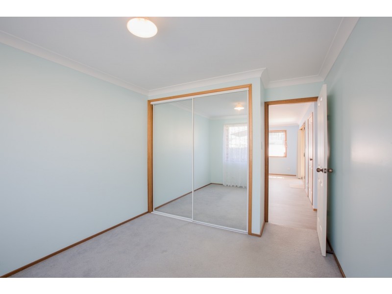 31 Basin View Parade, Basin View NSW 2540