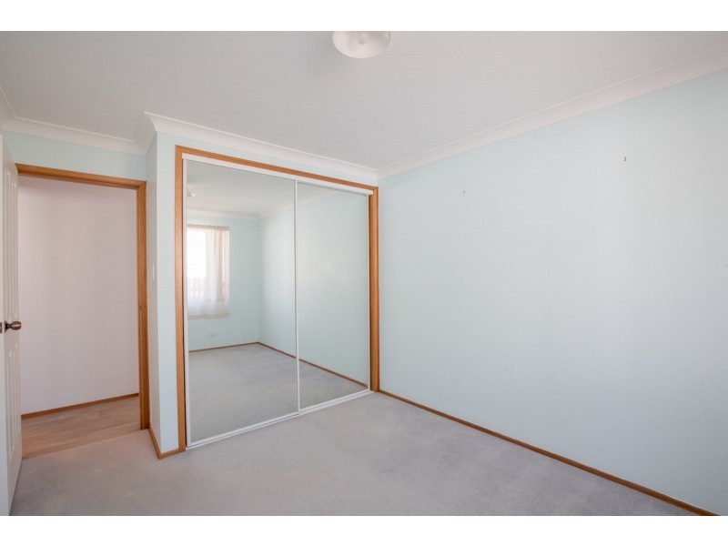 31 Basin View Parade, Basin View NSW 2540
