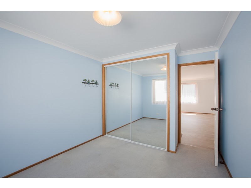 31 Basin View Parade, Basin View NSW 2540