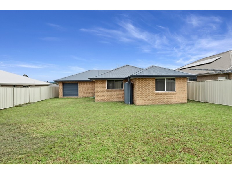 11 Denbigh Place, South Nowra NSW 2541