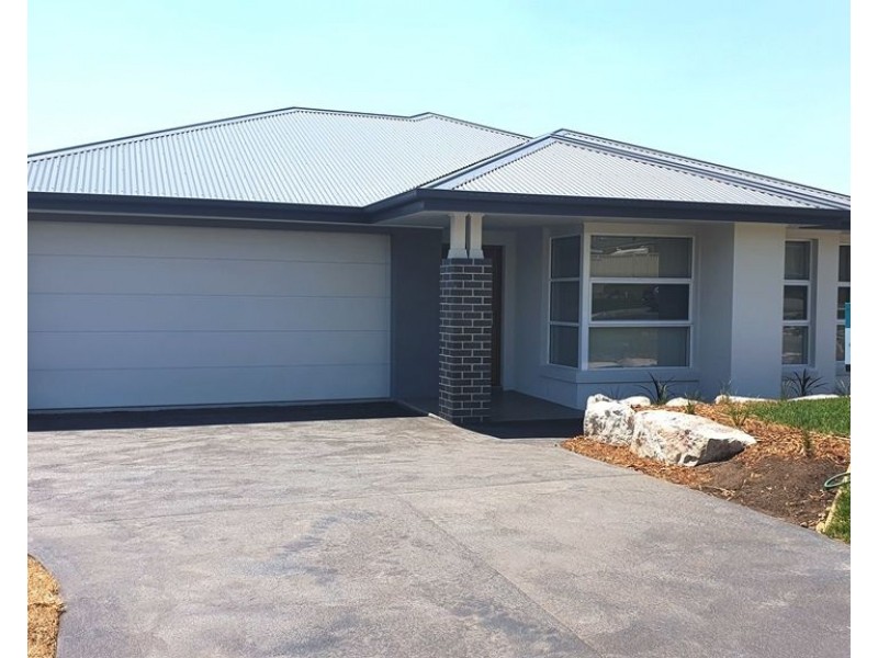 26 Patonga Street, Nowra NSW 2541