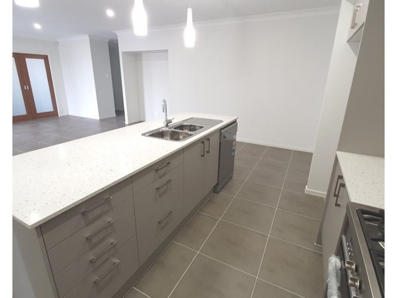 26 Patonga Street, Nowra NSW 2541