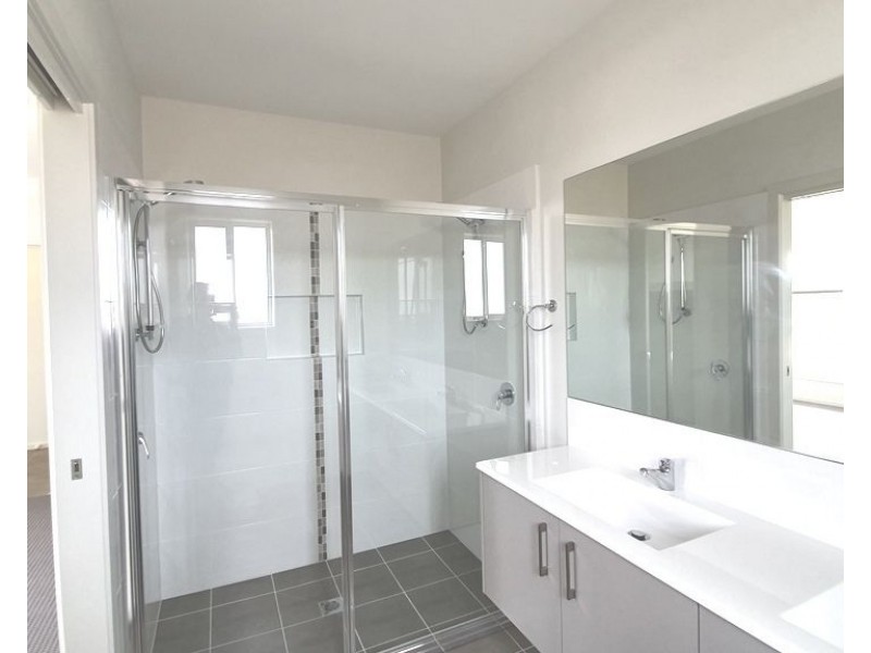 26 Patonga Street, Nowra NSW 2541