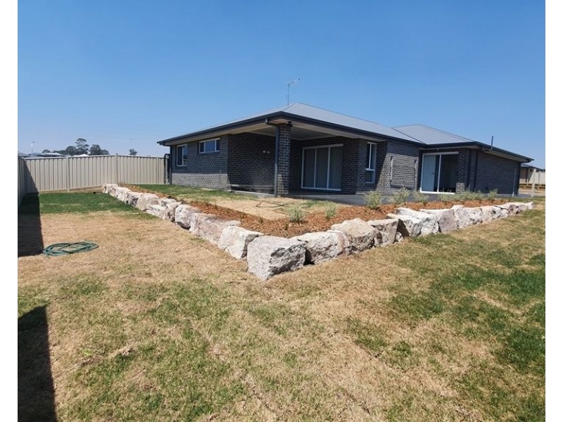 26 Patonga Street, Nowra NSW 2541