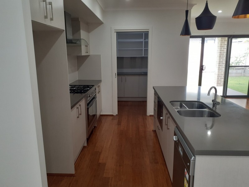 3 Brassia Rise, South Nowra NSW 2541