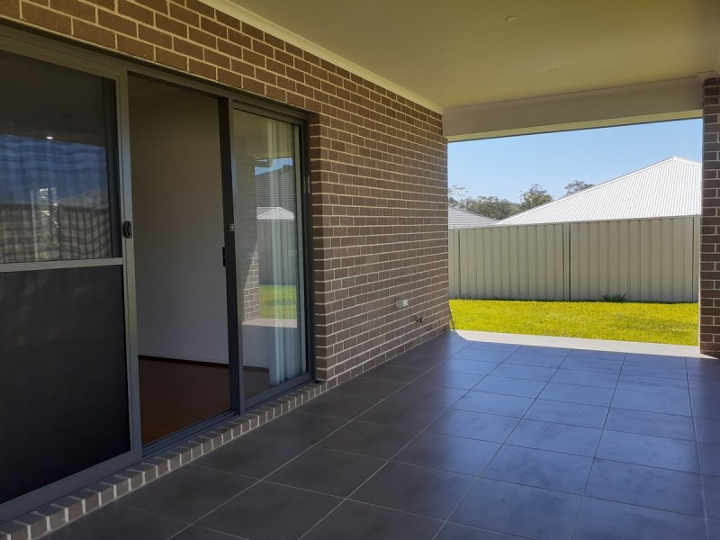3 Brassia Rise, South Nowra NSW 2541