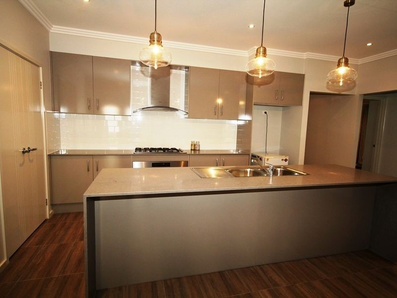 77 Summercloud Crescent, Vincentia NSW 2540