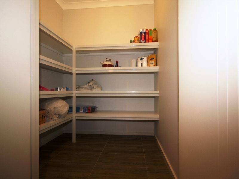 77 Summercloud Crescent, Vincentia NSW 2540