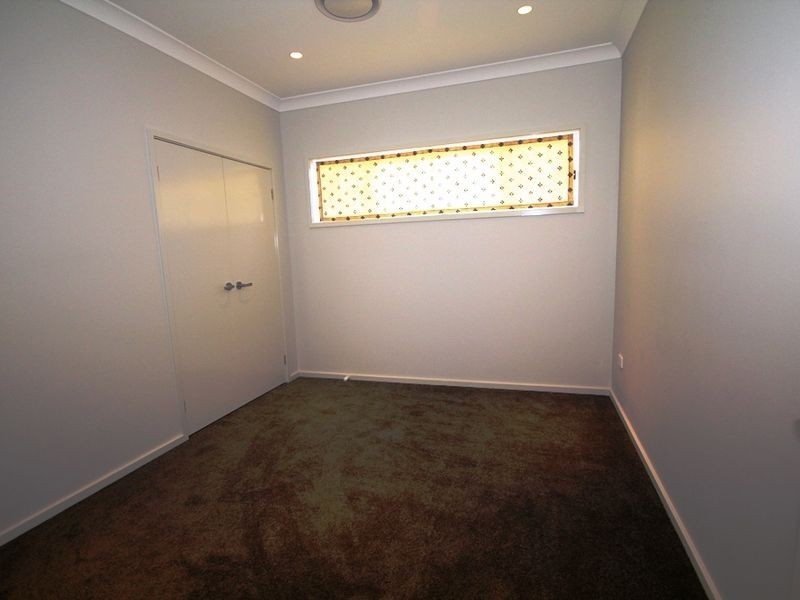 77 Summercloud Crescent, Vincentia NSW 2540