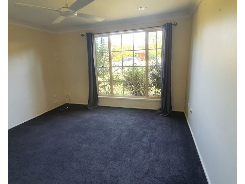 10 Gunyuma Crescent, North Nowra NSW 2541