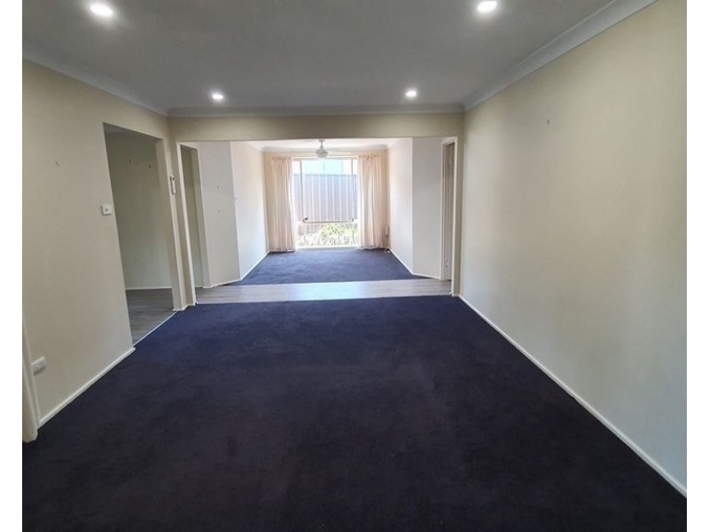 10 Gunyuma Crescent, North Nowra NSW 2541