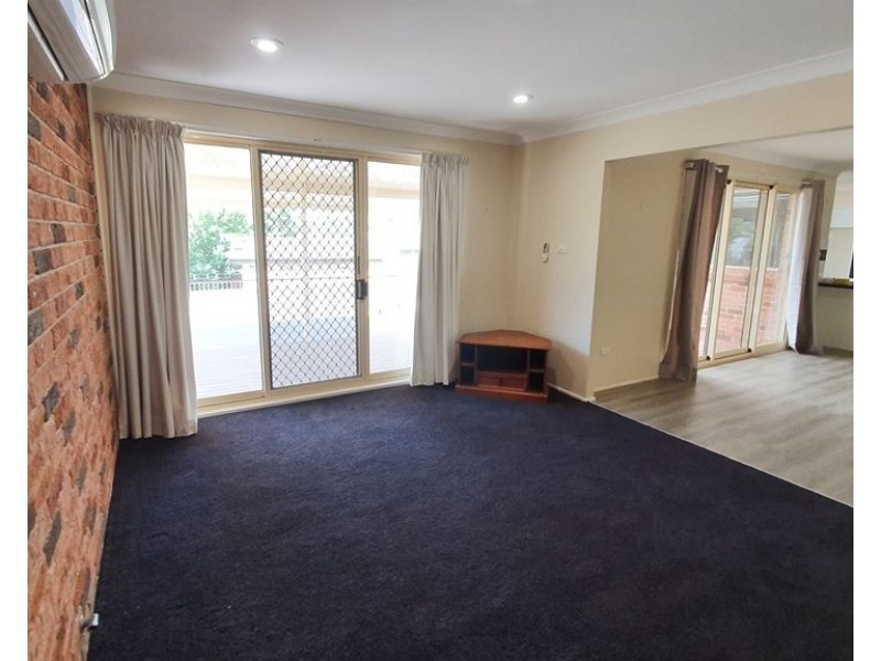 10 Gunyuma Crescent, North Nowra NSW 2541