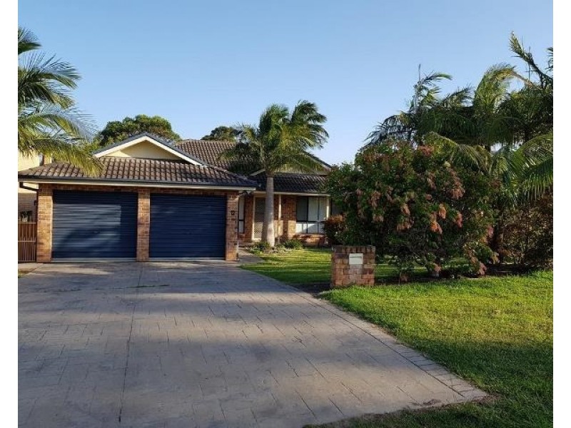 12 Warrego Drive, Sanctuary Point NSW 2540
