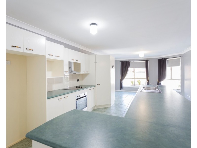 5 GOLDEN GROVE, Worrigee NSW 2540