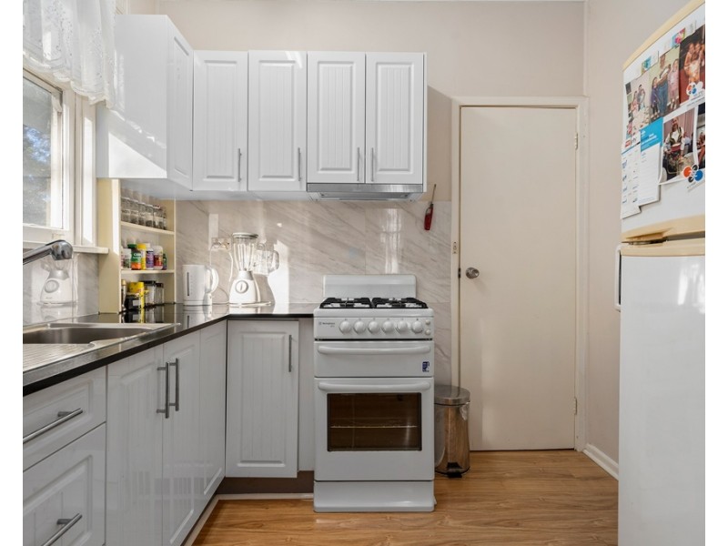 124 East Street, Nowra NSW 2541