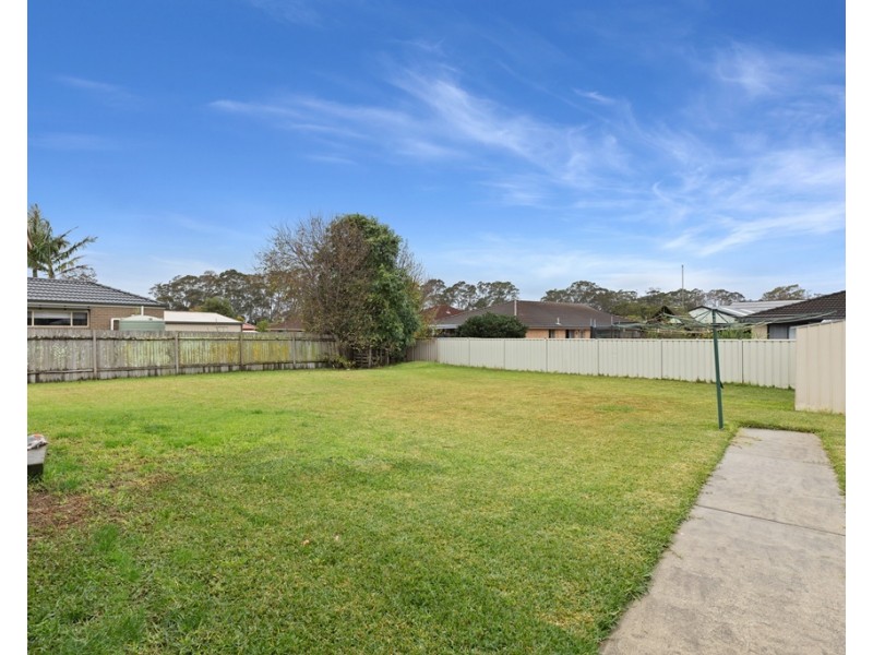 12 Juniper Place, Worrigee NSW 2540
