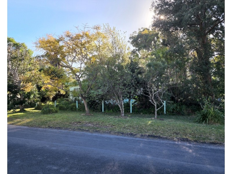 87 Tallyan Point Road, Basin View NSW 2540