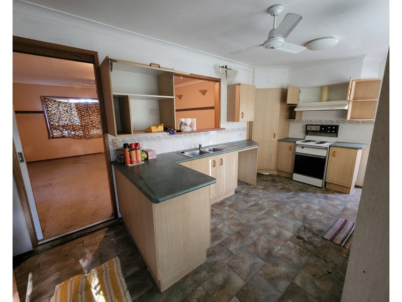 87 Tallyan Point Road, Basin View NSW 2540