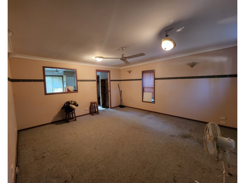 87 Tallyan Point Road, Basin View NSW 2540