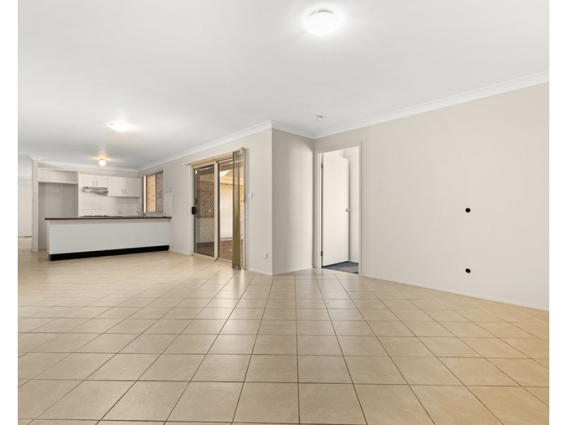 16 Bluewattle Road, Worrigee NSW 2540