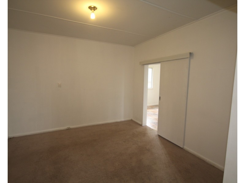 3 Mulgen Crescent, Bomaderry NSW 2541
