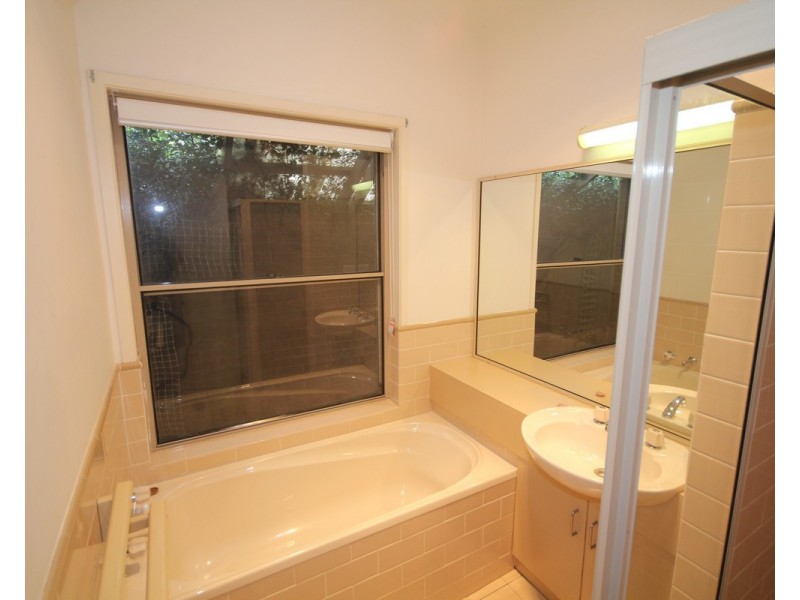 3 Tindall Place, North Nowra NSW 2541