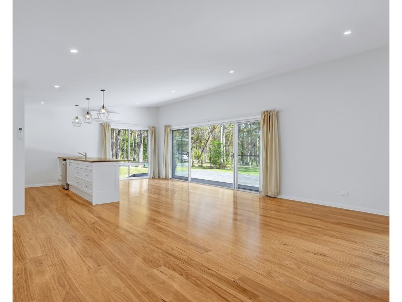 27 Tom Davis Road, Tomerong NSW 2540