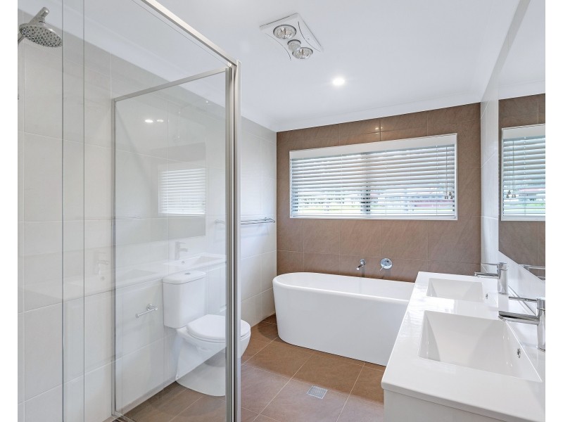 27 Tom Davis Road, Tomerong NSW 2540