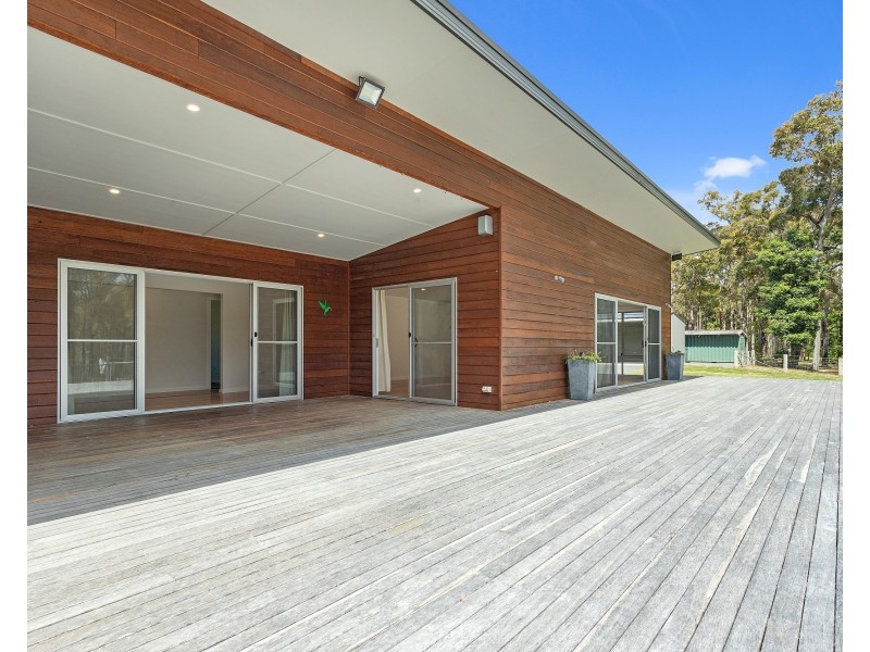 27 Tom Davis Road, Tomerong NSW 2540